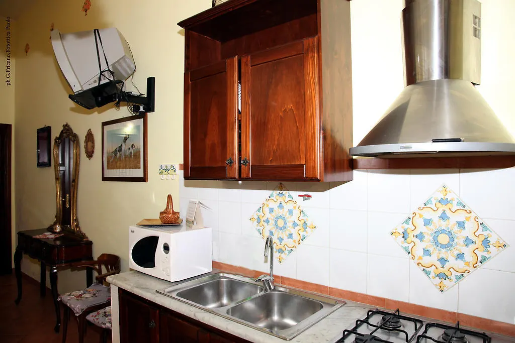 Donna Lia Apartment Bagheria Italy